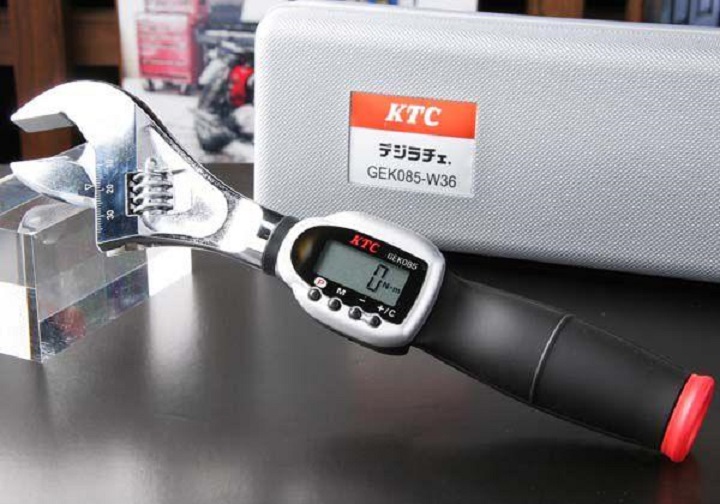 Cần siết lực đầu mỏ lết KTC GEK085-W36