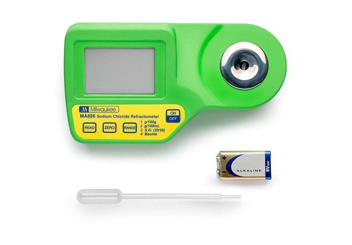 Khúc xạ kế đo độ mặn Milwaukee MA886 Khúc xạ kế đo độ mặn Milwaukee MA886