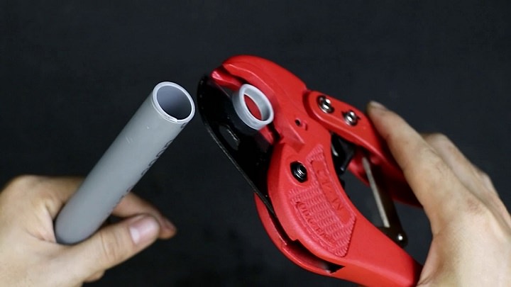 Kéo cắt ống nhựa 42 mm 14-442-22 Kéo cắt ống nhựa 42 mm 14-442-22