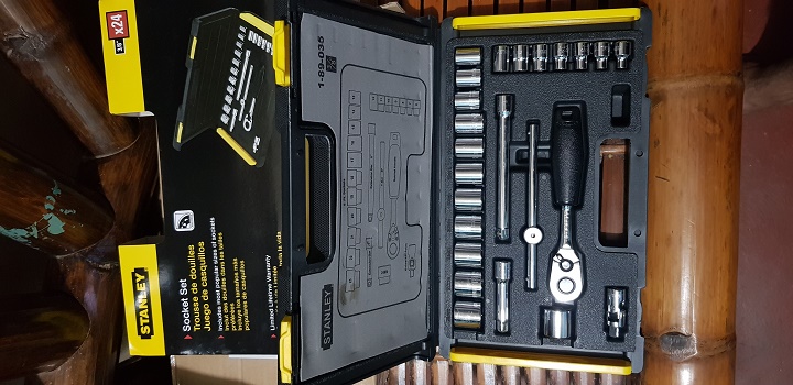 Bộ khẩu 3/8 inch 6 cạnh 24 chi tiết metric Stanley 89-035-1 Bộ khẩu 3/8 inch 6 cạnh 24 chi tiết metric Stanley 89-035-1