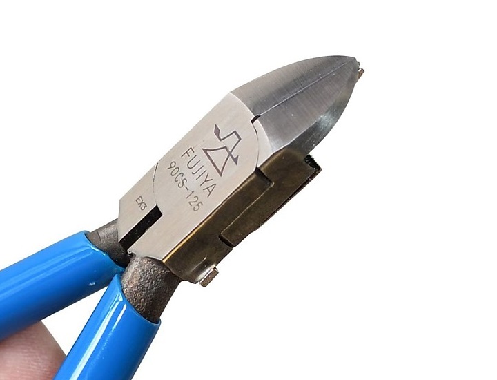 Kìm cắt nhựa Fujiya 90CS-125