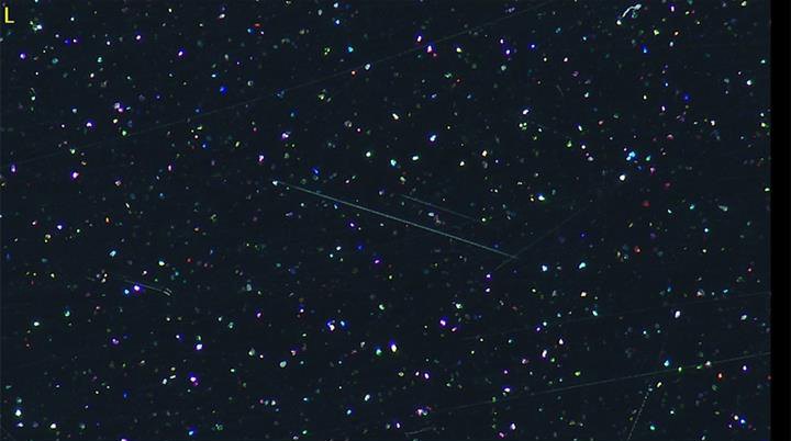 UM08-CSZ1236 khả năng quan sát chi tiết vật mẫu