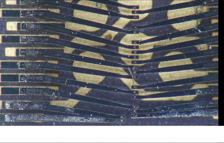 UM08A-CSZ064C khả năng phóng đại tới 380x