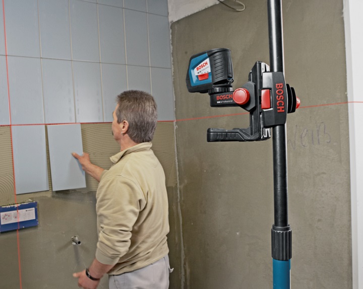 Cây chống Bosch BT 350 giúp đo chính xác hơn