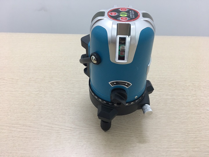 SA531X sử dụng tia xanh sắc nét, cho ánh sáng mạnh mẽ