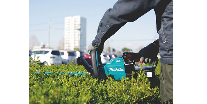 Máy tỉa hàng rào dùng pin Makita DUH501Z