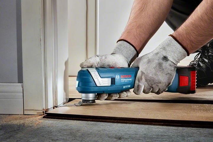 Máy cắt Bosch GOP 185-LI dễ điều khiển