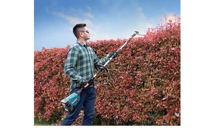 Máy cắt đa năng dùng pin Makita DUX60Z