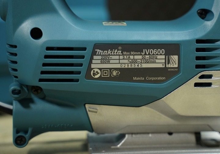 Thông số kỹ thuật của Makita JV0600K Thông số kỹ thuật của Makita JV0600K