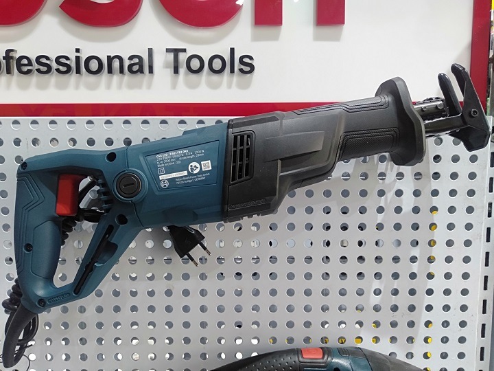 Máy cưa kiếm Bosch GSA 120 Máy cưa kiếm Bosch GSA 120