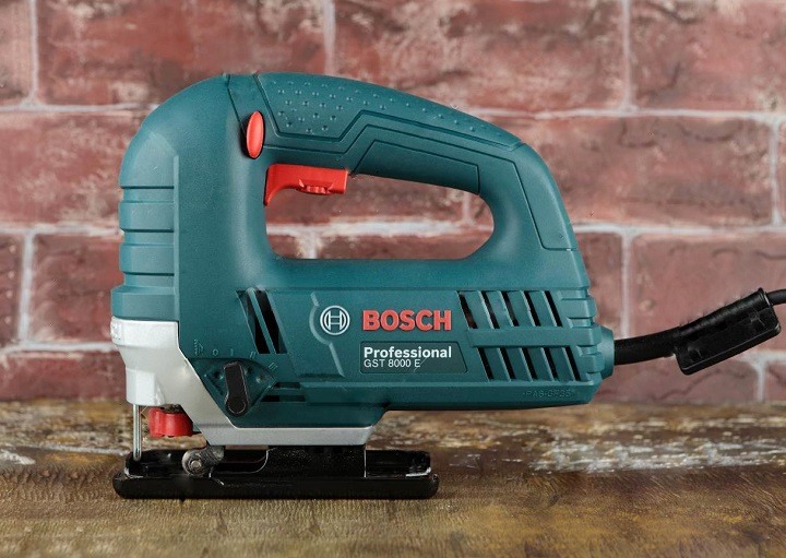 Máy cưa Bosch GST 8000 E