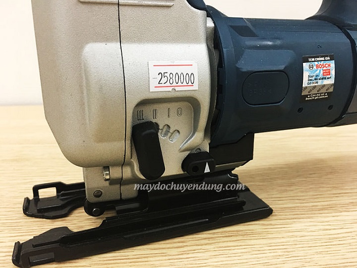 Vị trí điều chỉnh chế độ làm việc của lưỡi cưa Bosch GST 80 PBE Vị trí điều chỉnh chế độ làm việc của lưỡi cưa Bosch GST 80 PBE