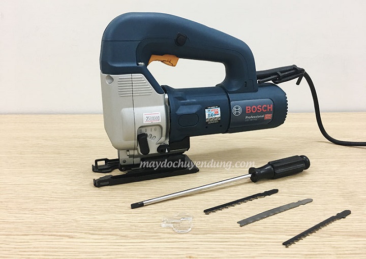 Trọn bộ máy cưa lọng Bosch GST 80 PBE