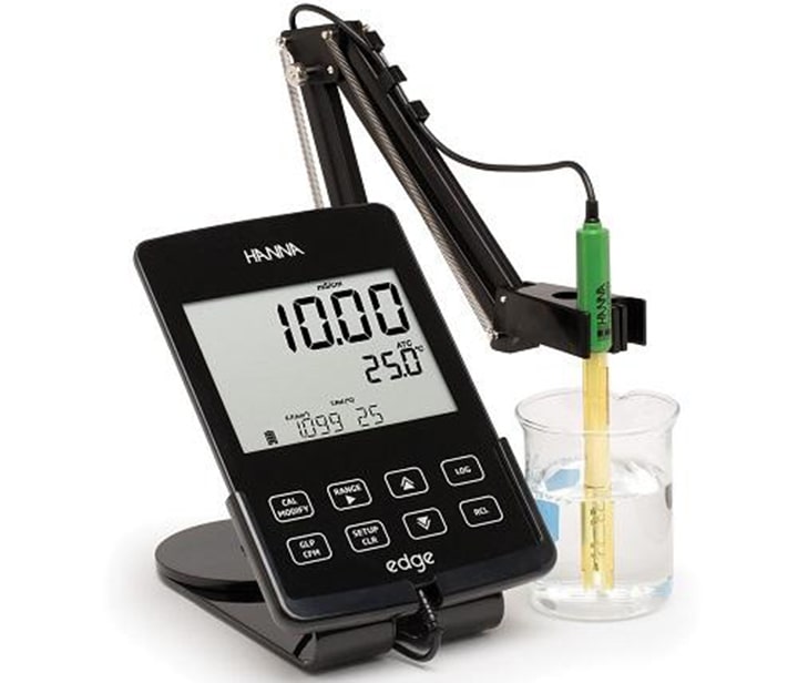 Máy đo EC/TDS/Độ Mặn/Nhiệt Độ Edge® HI2030