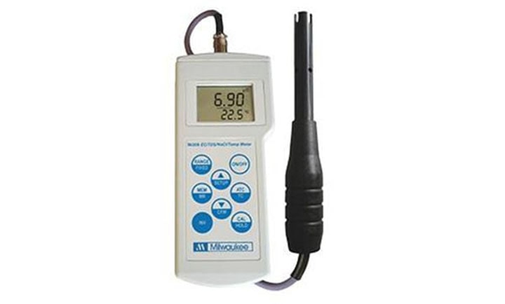 Máy đo EC/TDS/Độ mặn/Nhiệt độ Milwaukee Mi306