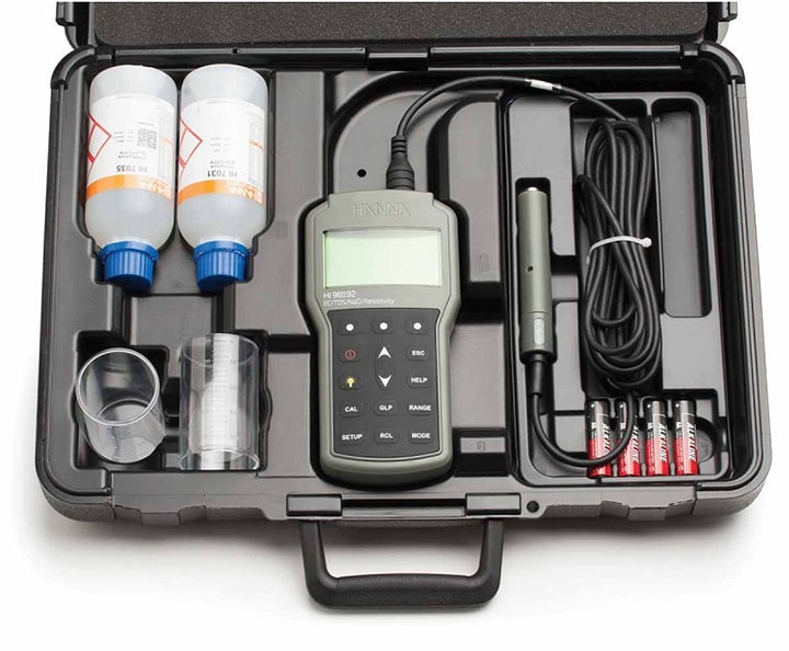 Máy đo EC/TDS/Trở Kháng/Độ Mặn/Nhiệt Độ HI98192