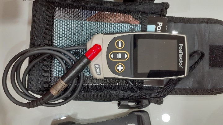 Máy đo độ dày lớp phủ Positector 6000 F0S1 cấu tạo nhỏ gọn