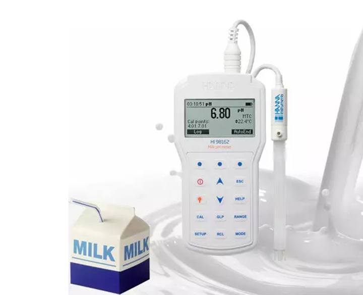Hanna HI98162 thiết kế chuyên dụng để đo độ pH trong sữa 
