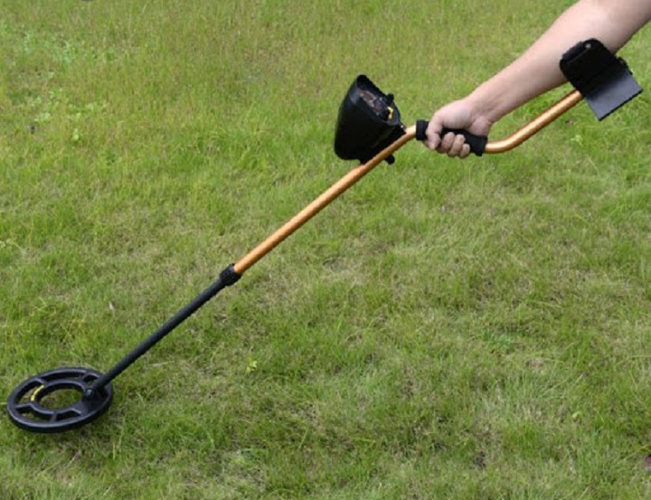 MD-3009II là máy dò kim loại cấu tạo cầm tay nhỏ gọn, dễ sử dụng