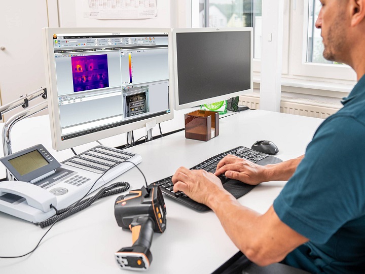 Máy ảnh nhiệt Testo 883 có khả năng kết nối máy tính