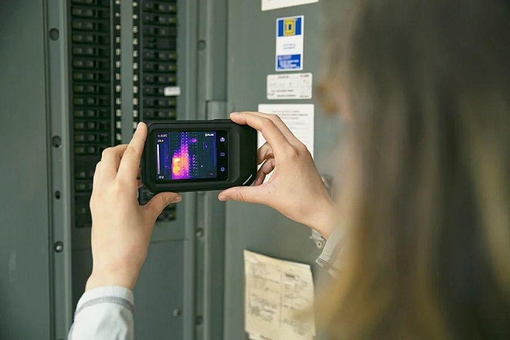Camera đo nhiệt độ Flir C5 dễ sử dụng Camera đo nhiệt độ Flir C5 dễ sử dụng