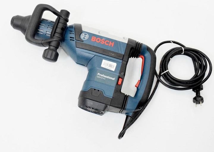 Máy đục bê tông Bosch GSH 9 VC