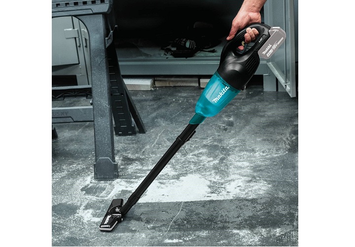 Máy hút bụi dùng pin 18V Makita DCL180ZB