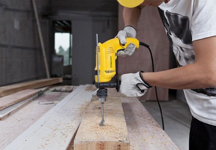 Máy khoan Stanley SDH600K cho lỗ khoan gỗ đẹp mắt Máy khoan Stanley SDH600K cho lỗ khoan gỗ đẹp mắt