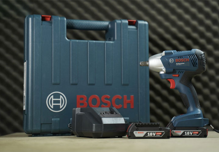 Máy siết bu lông pin Bosch GDS 250 li