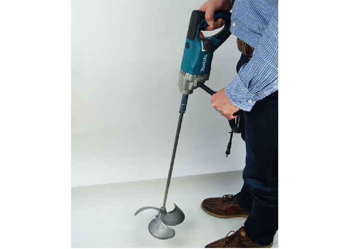 Máy trộn sơn Makita UT2204 là thiết bị có thiết kế cầm tay Máy trộn sơn Makita UT2204 là thiết bị có thiết kế cầm tay