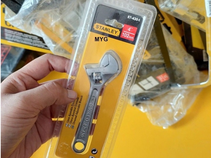 Mỏ lết 87-430-1-S được làm bằng chất liệu thép cao cấp Mỏ lết 87-430-1-S được làm bằng chất liệu thép cao cấp