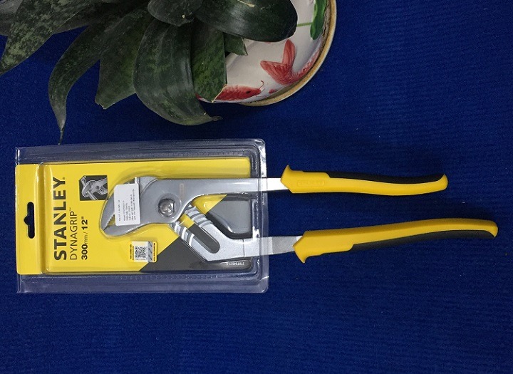 Kềm mỏ quạ cán dày 12 inch/305 mm STANLEY STHT84021-8