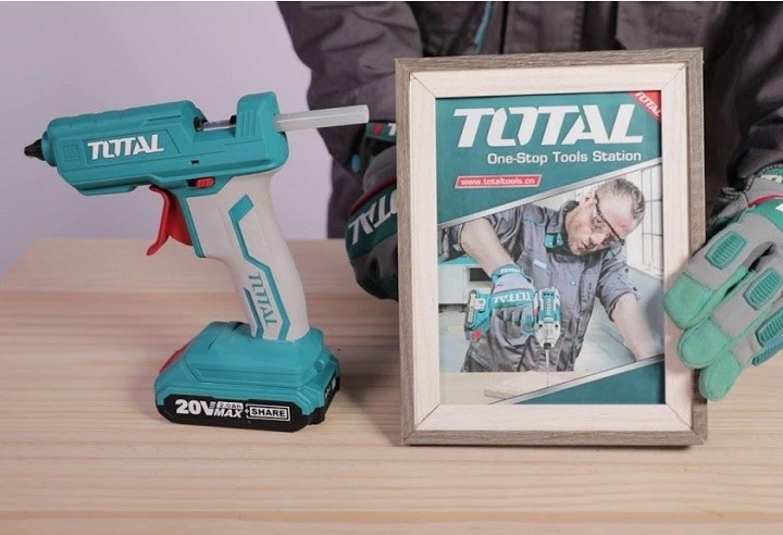 Súng bắn keo Total TGGLI 2001 Súng bắn keo Total TGGLI 2001