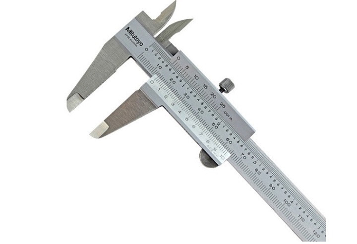 Thước cặp cơ khí Mitutoyo 530-119 300mm ứng dụng nhiều trong gia công cơ khí.