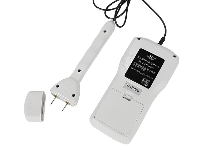 Mặt sau của máy đo độ ẩm giấy Total Meter MS7200+