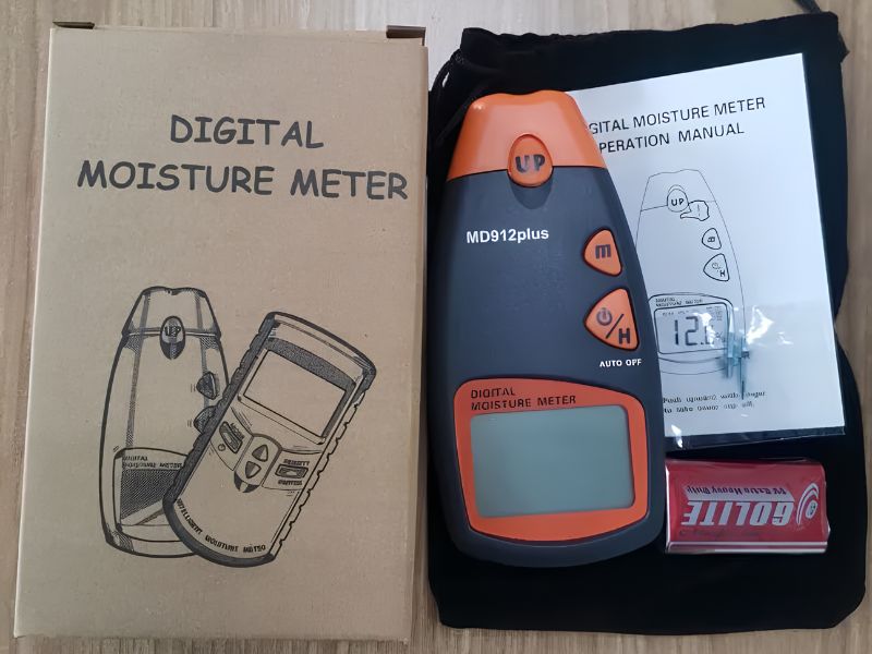 Bộ sản phẩm máy đo độ ẩm của gỗ dạng kim Total Meter MD912plus
