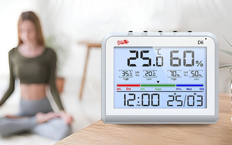 Nhiệt ẩm kế Total Meter D6 để bàn nhỏ gọn