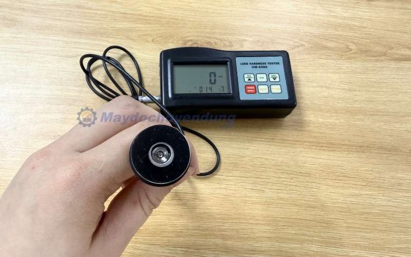 Máy đo độ cứng Total Meter HM-6560 nhỏ gọn, linh hoạt