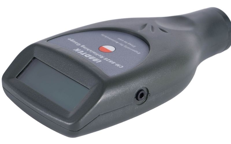 Máy đo độ dày lớp phủ Total Meter CM8828 nhỏ gọn, dễ sử dụng