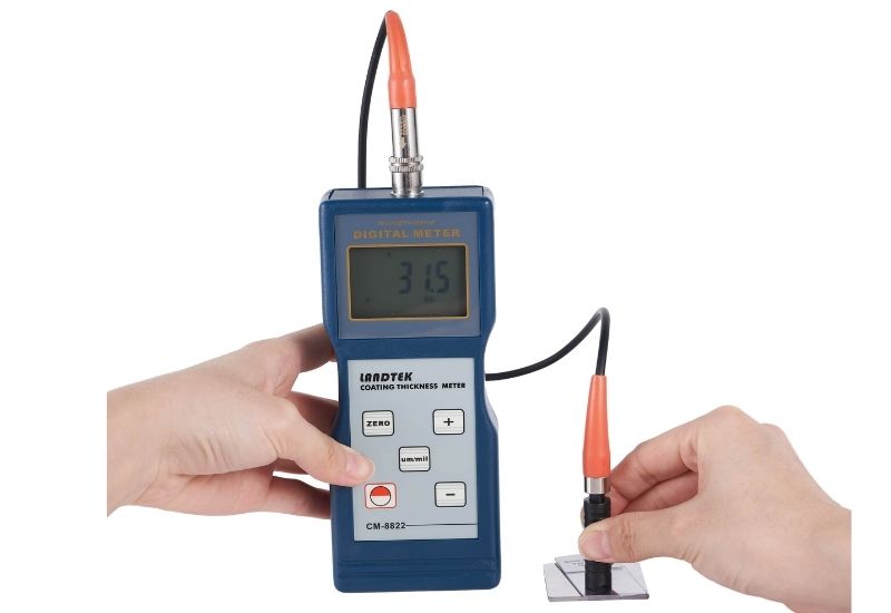 Máy đo độ dày lớp sơn phủ Total Meter CM8822 đo nhanh với độ chính xác cao