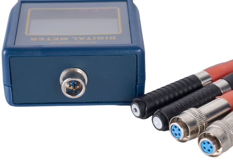 Máy đo độ dày lớp sơn phủ Total Meter CM8822 sử dụng hai đầu đo NF và F
