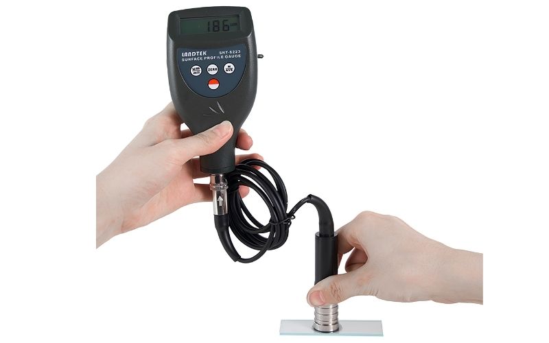 Máy đo độ nhám cầm tay Total Meter SRT6223+ kiểm tra nhanh với độ chính xác cao