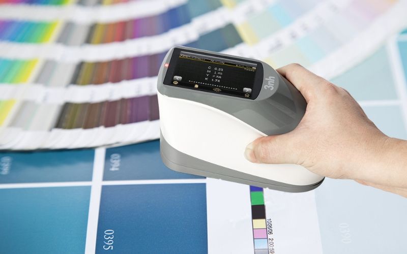 Máy đo mật độ màu quang phổ 3nh YD5010 Plus sở hữu cảm biến hình ảnh CMOS mảng kép 256 phần tử