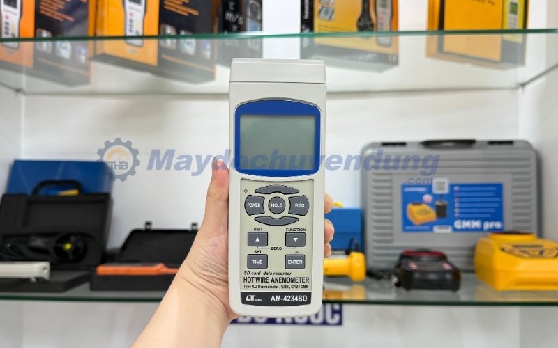 Máy đo gió nhiệt độ và độ ẩm Lutron AM-4234SD thiết kế gọn nhẹ