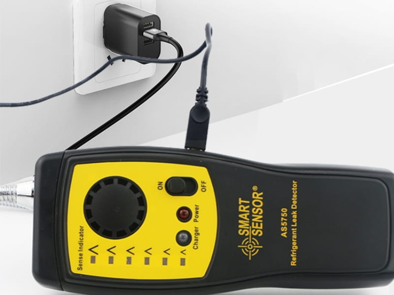 Máy dò khí Smartsensor AS5750 có thể hoạt động liên tục trong nhiều giờ 