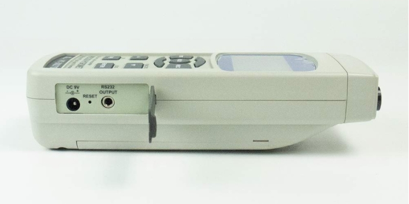 Lutron HT-3027SD tích hợp cổng kết nối để xuất dữ liệu nhanh chóng