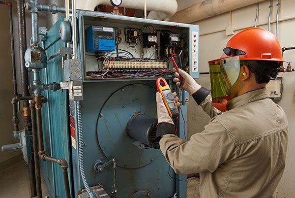Ampe kìm Fluke 902 giúp hoàn thành công việc nhanh hơn 