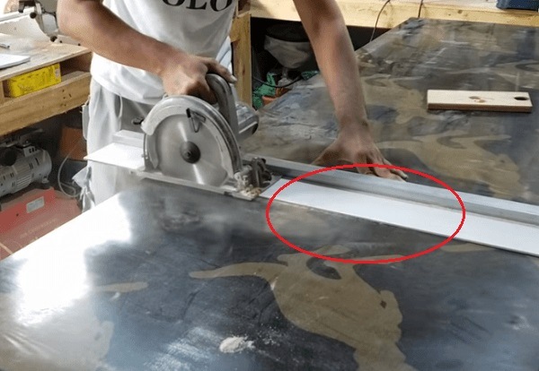 Cữ lưỡi cưa