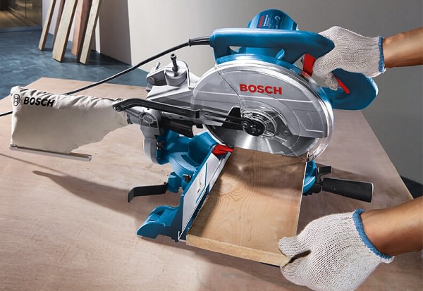 Máy cắt góc Bosch