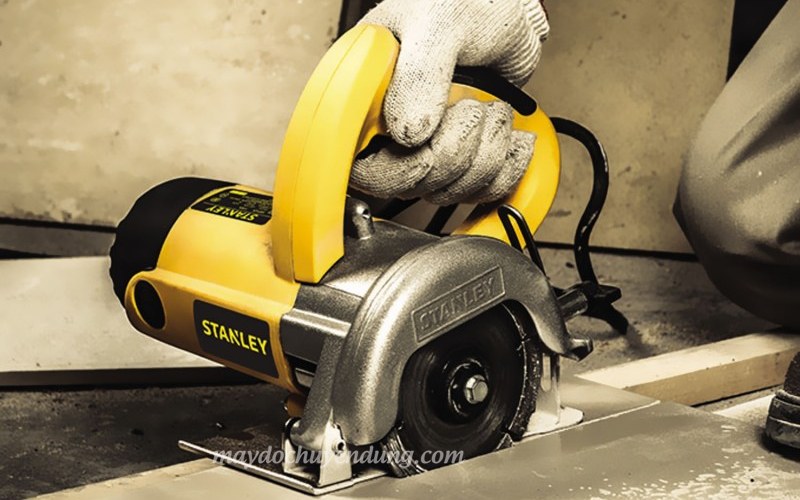 Máy cắt Stanley STSP125 Máy cắt Stanley STSP125